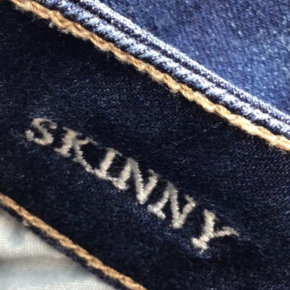 sac319 🦅American Eagle Super Stretch Low Rise Skinny Size 4 w/ 28.5" Inseam - Picture 3 of 10